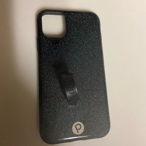 Black sparkly loopy for iPhone X